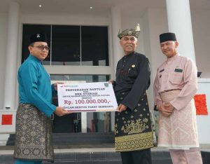 BRK Syariah Natuna Salurkan Bantuan Senilai Rp100 Juta Untuk Korban Banjir