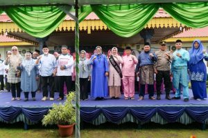 Wagub Marlin Lantik Ketua LASQI & Bunda PAUD Galang