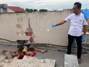 Pemuda yang Loncat dari Tower Baru Diwisuda