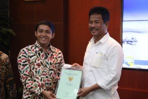 BP Batam Terima Empat Sertifikat dari Menteri ATR/BPN, Pacu Pemanfaatan Lahan di Batam