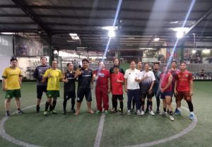 Buralimar Main Futsal Bareng Wartawan Batam, Komit Majukan Dunia Olahraga