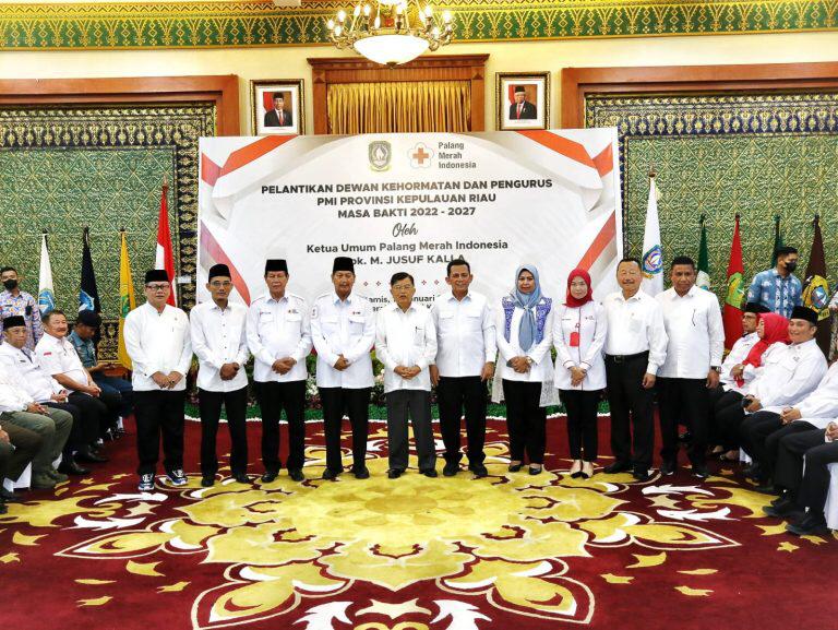 Ketua Komisi I DPRD Kepri Dilantik Menjadi DK PMI Kepri