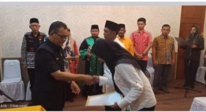 Sekda Lingga Lantik Anggota BPD Pergantian Antar Waktu Desa Bukit Belah dan Jagoh