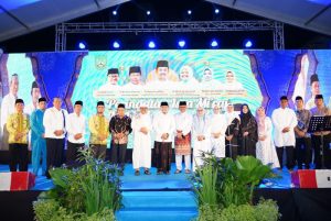 Warga Sengkuang Padati Isra’ Mi’raj Kota Batam, Ustad Hilman Kagumi Program Wali Kota Rudi