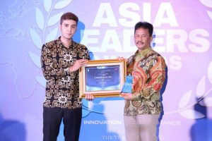 Kepala BP Batam Rudi Raih Penghargaan Visioner Leader of Indonesia 2023
