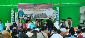 Kunjungi Kecamatan Serasan, Bupati Natuna Salurkan Bantuan Korban Longsor  Rp 1, 5 Miliar