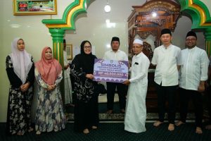 Safari Ramadan di Masjid Al-Muhajirin, Batumerah, Marlin Terus Berbagi