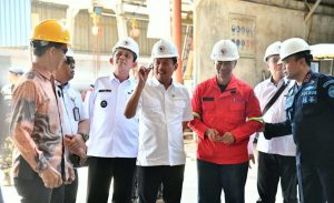 Gubernur Ansar dan Menteri KKP Tinjau Pembangunan 2 Kapal Pengawas Perikanan di Tanjunguncang