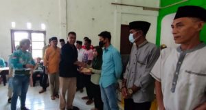 Kunjungi Kecamatan Serasan, Bupati Natuna Salurkan Bantuan Untuk Korban Longsor Sebesar Rp 1, 5 Miliar