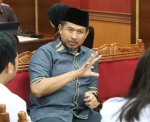 Ketua DPRD Batam, Nuryanto Minta Aparat Berantas Rokok Ilegal