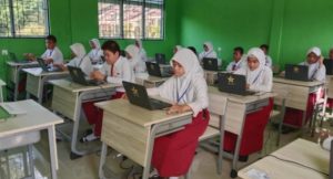 Ujian Akhir Semester, SDN 005 Singkep Kabupaten Lingga Terapkan Chromebook