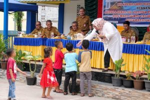 Sebagai Ibu, Marlin Ikut Sedih Mendengar Murid Tak Tertampung, Makanya Ia Beri Solusi