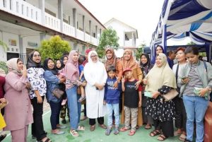 286 Orang Tua di Bengkong Lega, HMR & Marlin Beri Solusi: Semua Calon Murid Diterima