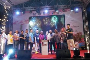 Marlin & Jefridin Kagumi Kreativitas IPTI  Majukan UMKM lewat Bazar Rainbow Run 2.0