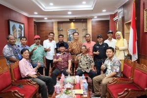 Pengusaha Depot Air Galon Curhat ke Ketua DPRD Batam, Terancam Tutup Digempur Pengusaha Kakap