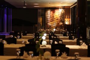 Miliki Konsep Baru, La Bella Vita Roof Top Bar BWP Panbil Luncurkan Menu Andalan Steak Premium