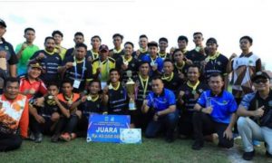 Bupati M. Nizar Tutup Turnamen Sepak Bola Bupati Lingga Cup 2023, Media FC Jadi Juara