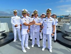 Mayor (P) Zul Supri Jabat Komandan KRI Lepu-861