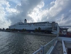 Doulos Phos The Ship Hotel Lagoi Kembali Beroperasi, Kapal Pesiar Seusia Titanic