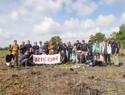 Ricoh Jepang Dukung Aksi PWI Kepri Tanam Mangrove di Pulau Bintan