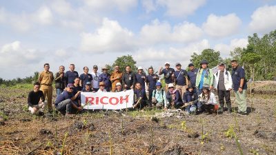 Ricoh Jepang Dukung Aksi PWI Kepri Tanam Mangrove di Pulau Bintan