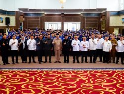 Aunur Rafiq Lantik 256 CPNS dan 172 Pejabat Fungsional di Lingkungan Pemkab Karimun