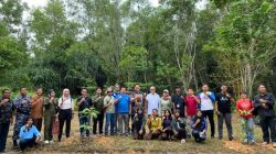 Peringati Hari Bumi 2024, Yayasan Citramas dan Pegiat Lingkungan Hidup Batam Tanam Seribu Pohon Mangrove dan 20 Bibit Pohon Langka