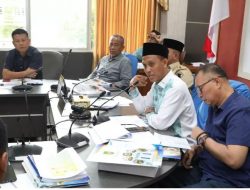 Ketua Pansus LKPJ Wali Kota Batam Aman Pimpin Rapat Pansus Bersama Dinkes, Disdik dan UPT Puskesmas se-Kota Batam