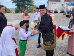 Pimpin Upacara Peringatan Hardiknas, Bupati Natuna Ajak Seluruh Elemen Melanjutkan Transformasi Pendidikan Merdeka Belajar