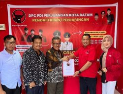 Sekda Jefridin Daftar Penjaringan Calon Kepala Daerah ke PDIP dan PAN