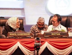 Wagub Marlin Rapat Paripurna dengan DPRD soal Ranperda LPP- APBD Kepri