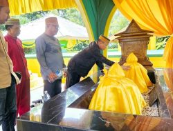 Jelang Dilantik, Ketua KKSS Kepri Ziarah ke Makam Raja Haji Fisabilillah