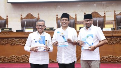 KUA/PPAS Disepakati, DPRD Kota Batam Terima Penyampaian Ranperda APBD-P 2024 dalam Rapat Paripurna