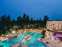 HARRIS Resort Waterfront Batam Rayakan Anniversary 22 Tahun dengan Bertabur Promo