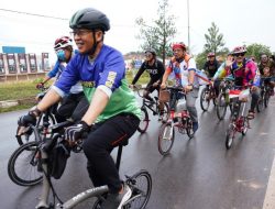 Batam Rayakan Semarak Bersepeda Bersama Aa Gym dan Ribuan Goweser, Link Pendaftaran Ada di Sini!