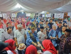 Beri Kejutan Ultah, Masyarakat Tanjunguma Doakan Rudi Jadi Gubernur & Majukan Kepri