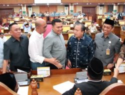 Bahas Dua Ranperda, Rapat Paripurna DPRD Batam Bentuk Dua Pansus