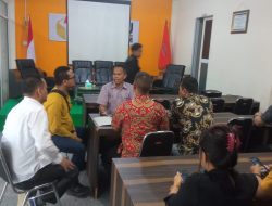 Bawa Bukti Lengkap, Tim Hukum Rudi-Rafiq Laporkan Dugaan Pelanggaran Kampanye di Engku Putri