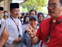 Teriakan “Nomor Dua… Coblos!” Sambut Rudi-Rafiq di Lokasi Debat Gubernur Kepri