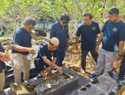 Ketua PWI Kepri, Andi Gino dan Pengurus Ziarah ke Makam Zuriat Nong Isa dan Anggota PWI Kepri