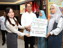 Pemko Batam Salurkan Rp 627,5 Juta untuk Korban Bencana Alam