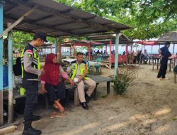 Polres Natuna Pastikan Keamanan Libur Idul Fitri di Pantai Tanjung, Tingkatkan Patroli hingga Hadirkan Layanan Kesehatan