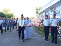Tradisi Passing In Sambut Kedatangan Danlanud Hang Nadim Letkol Pnb Hendro Sukamdani