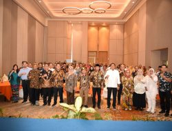 Wamendikdasmen Fajar Riza Resmi Tutup Forum Pendidikan Kepri, Dorong Kolaborasi dan Inovasi Teknologi