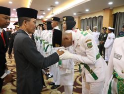 Amsakar Kukuhkan Paskibraka Kota Batam Tahun 2025