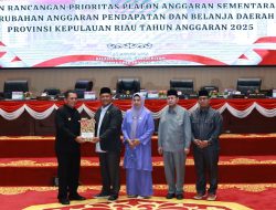 Gubernur Kepri, Ansar Ahmad Sampaikan Rancangan Perubahan KUA dan PPAS 2025 dalam Rapat Paripurna DPRD