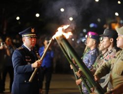 Pawai Obor dan Taptu Warnai Peringatan HUT ke-80 RI di Kota Batam