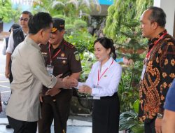 Li Claudia Dampingi Wapres Gibran Tinjau Program MBG di Batam