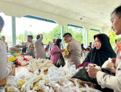 Polsek Bunguran Timur Bantu Warga Lewat Pangan Murah di Kelanga