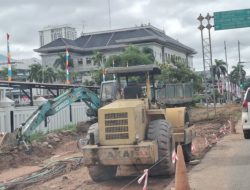 Pelebaran Jalan Raja Isa Batam Center, Pengendara Diimbau Lebih Waspada